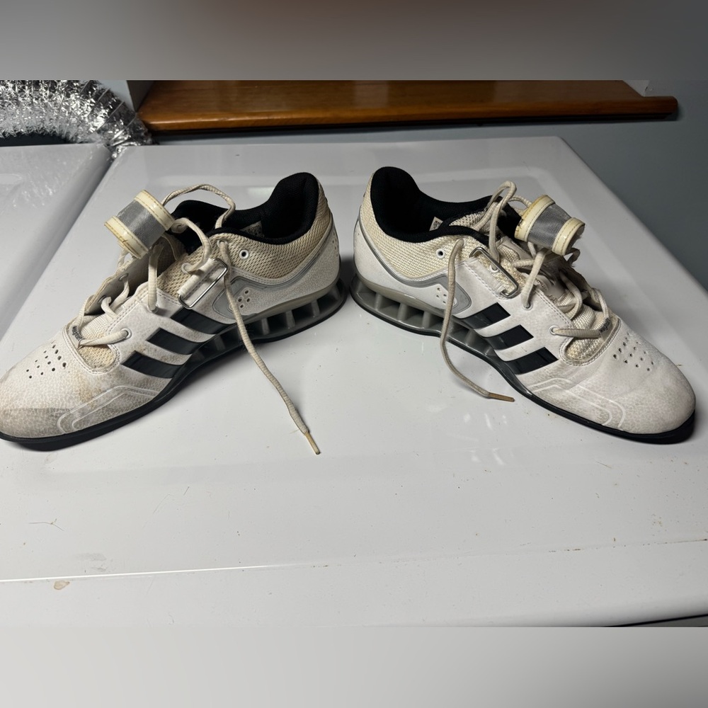Adidas Adipower Weightlifting Shoes View 2